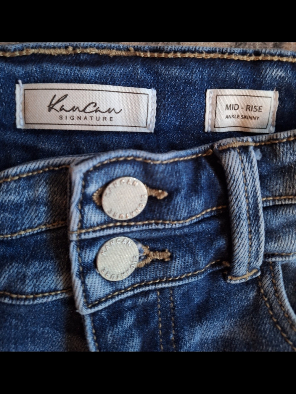 KanCan Mid-Rise Frayed Ankle Skinny Jeans. Sz 27 - Picture 4 of 6